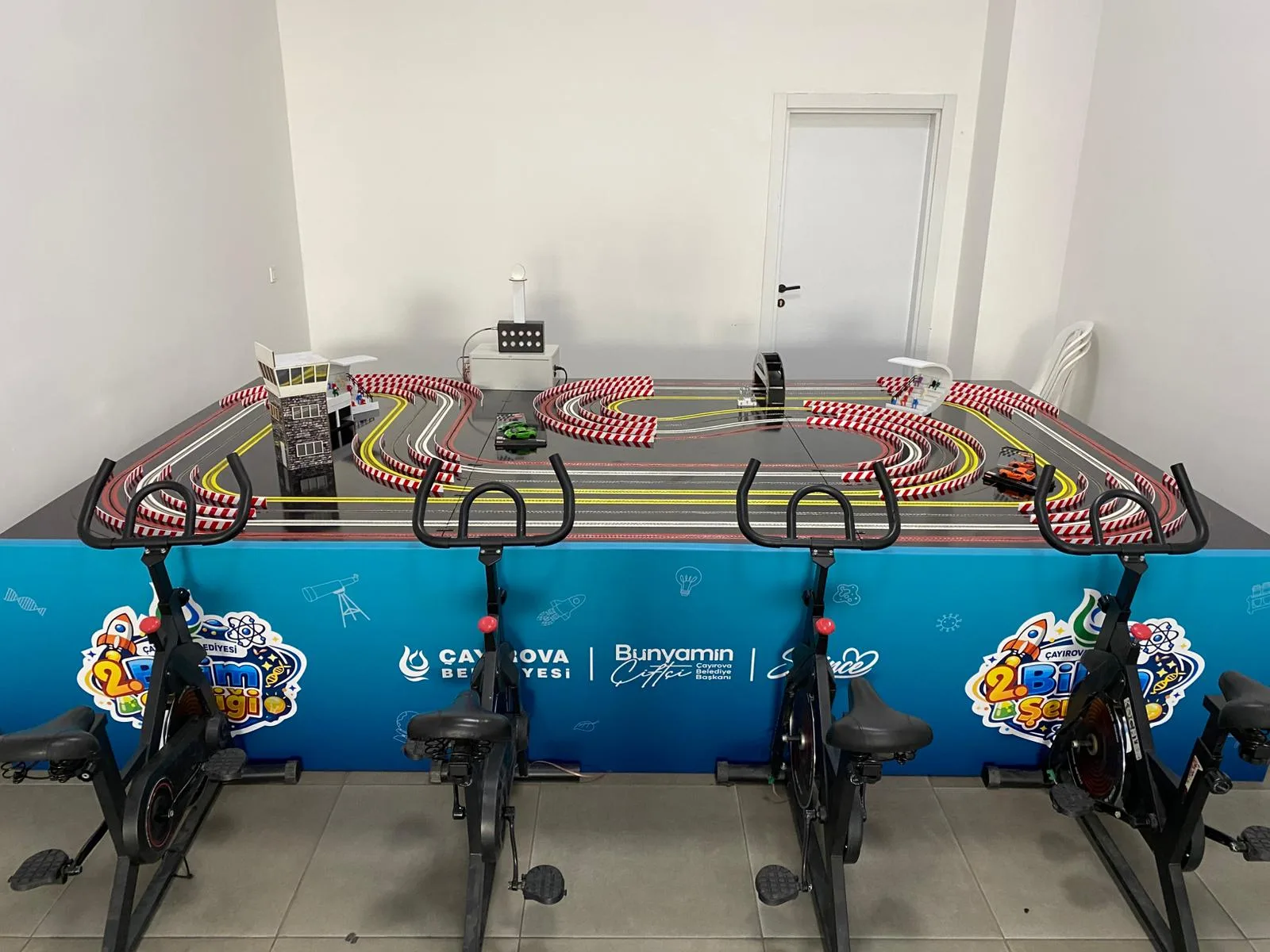 Slot Car